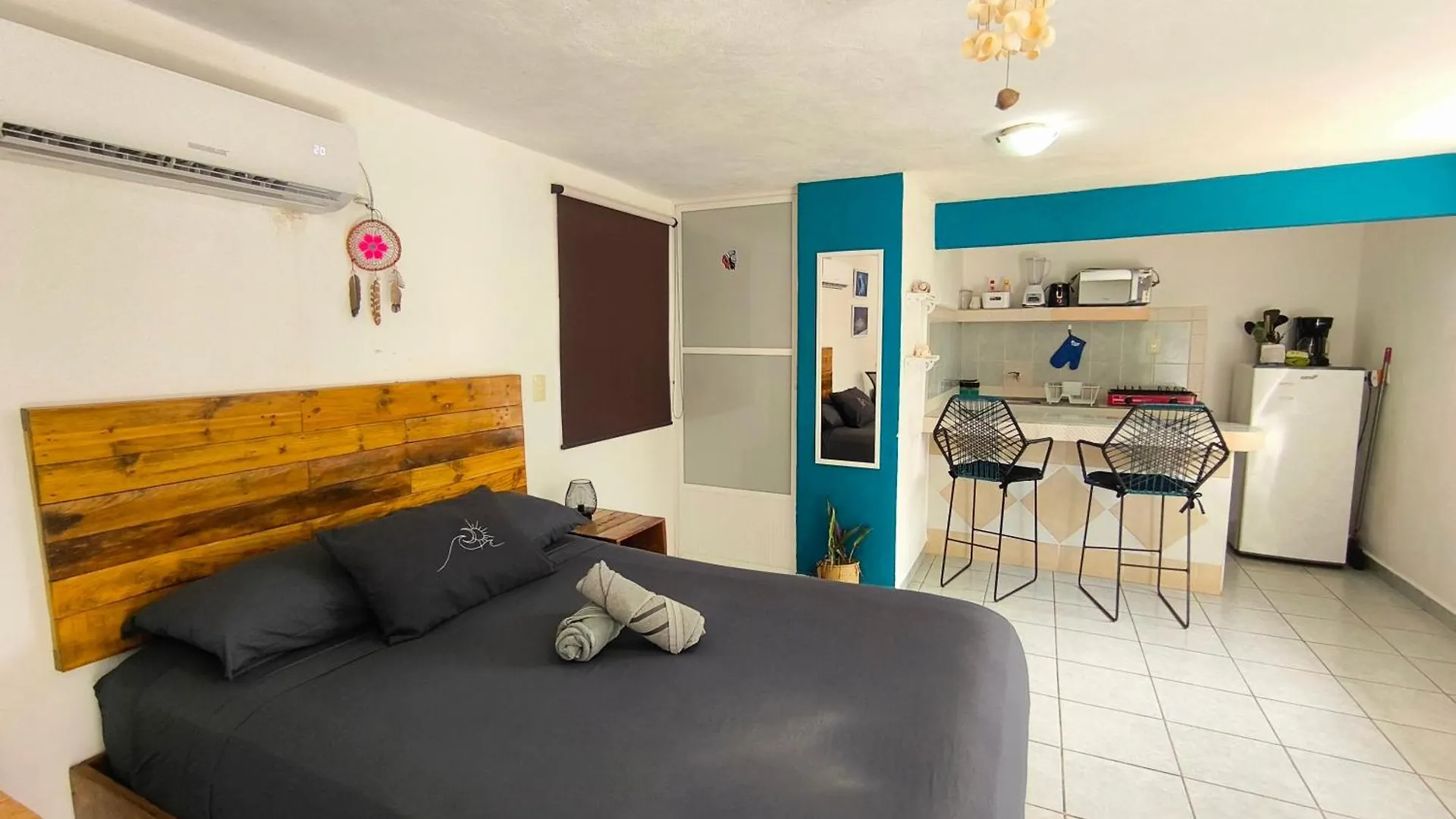 Equipped Yaxkin Studio On Downtown, 3 Blocks Away From Sea, Close To Restaurants Cozumel